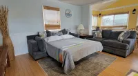 Relaxed Coastal Living in the Heart of the Outer Banks - homestay