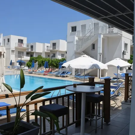 Sweet Memories Hotel Apts