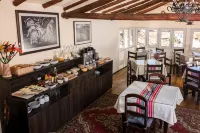 Hostal Corihuasi - Losmen