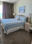 Let the Dolphins Serenade you to sleep...Yes!! It is that close to the water - Jacuzzi