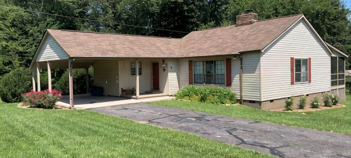 Tallulah House - A remodeled home place now available for short time rental. Hotels in Graham County