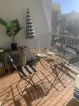 Studio Avec Terrasse Plein Centre Ville Face à la Mer, à 50 Mètres de la Plage - Homestays