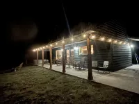 Modern Cabin w/Pool and Hot Tub! - シャレー