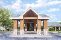 Super 8 by Wyndham Davenport - Pet-friendly