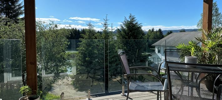 Eagle’s Nest River and Mountain View.  Walking Distance to the Airport. Hoteles en Juneau