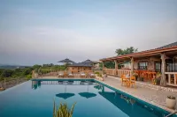 Acacia Wilderness Mweya - Pools