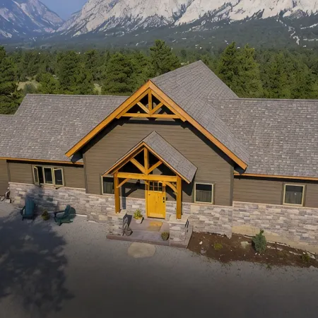 Luxury Timber Frame Mountain Cabin: Spectacular Chalk Cliffs and Canyon Views
