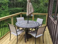 Riverfront - Kayaks - Game Room - 15 Min to Granite Peak Ski Resort - Boutique