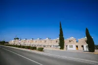 Elya Beach Luxury Suites - Apartemen