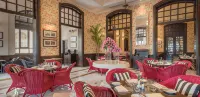 The Strand Hotel Yangon - Dusit Collection - 停車場