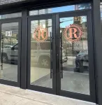 Regal Inn & Suites New York LaGuardia Hotel - parking