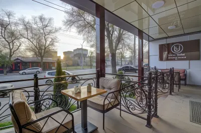 Hotel Lulu Hotels in 