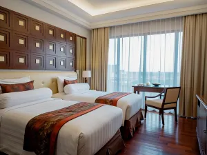 The Sunan Hotel Solo