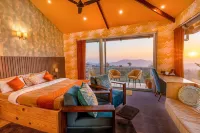 Infinitea Retreat Bir Hotels near Shiv temple,dhang