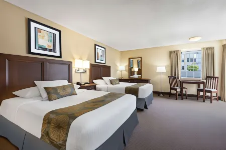 灣畔Travelodge by Wyndham