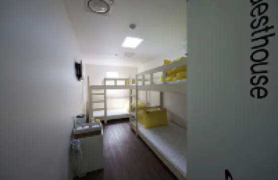 24 Guesthouse Myeongdong Town