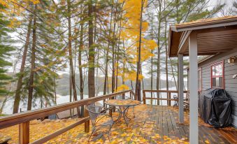 Mercer Cottage on Crystal Lake w/ Private Dock!