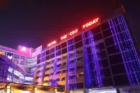 Hotel the Cox Today