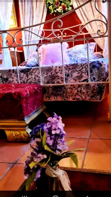 La Quinta de Malu Romantic Hotel in Cuenca. Các khách sạn ở 