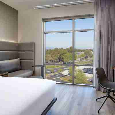 AC Hotel by Marriott Sunnyvale Cupertino Rooms