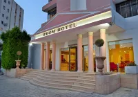 Edom Hotel