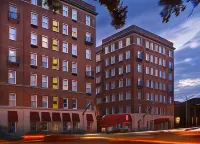 Sheraton Commander Hotel Các khách sạn gần Đại học Harvard