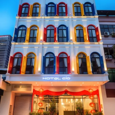 Hotel CIQ, Jalan Trus Hotels near Johor Zoo