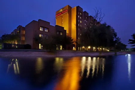 Crowne Plaza Columbus North- Worthington