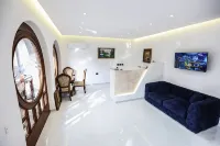 Vila Alizee Hotel Hôtels à : Tirana