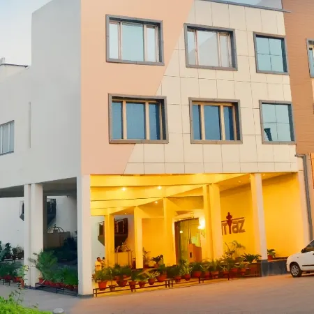 Hotel Adityaz