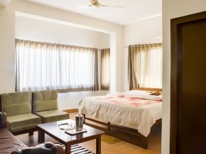 Hotel Ranikhet Grand, Ranikhet