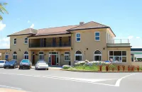 Huskisson Hotel Hotels in Sanctuary Point
