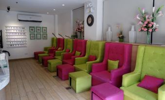 Time Travellers Hotel