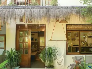 Greenhouse Siargao Roadside Boutique Apartments