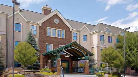 Sonesta ES Suites Denver South Park Meadows in Lone Tree