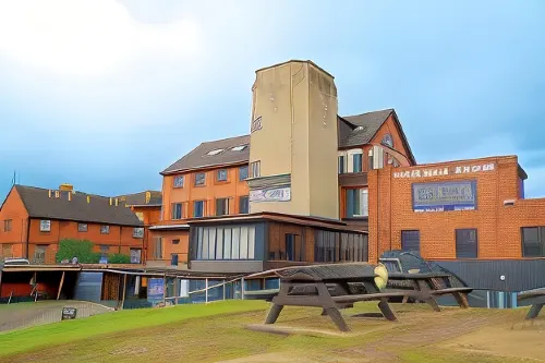Cornmill Hotel - parking