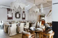 Art Village Club