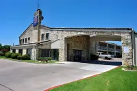 Motel 6 Austin, TX - Central Downtown UT Hotels in Austin