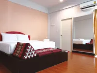Tantawan Place Hotels in Mueang Roi Et District