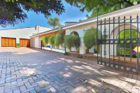 Bay Tree Guest House
