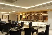 Hotel le Seasons Park Hotels in Greater Noida