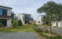 Muan Viento Sol Beach Pension