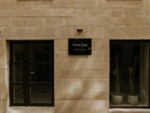 Puracepa - Urban Suites Hotéis em Haro