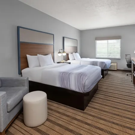 AmericInn by Wyndham Grinnell Отели в г. Пауэшик