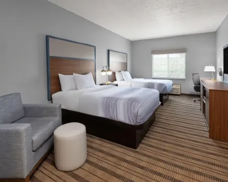 格林內爾美吟温德姆酒店 保厄希克縣酒店