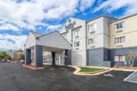 Fairfield Inn & Suites Mobile Hotel di Seluler
