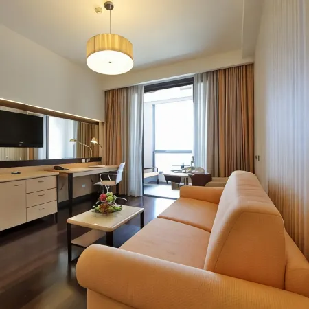 UNA HOTELS Varese