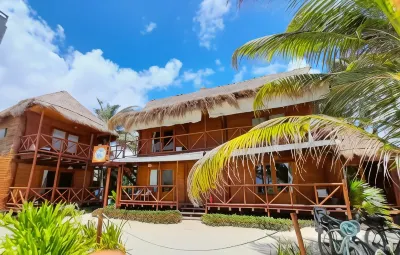 Palmeras de Mahahual Cabañas Hôtels à : Majahual
