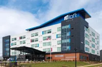 Aloft Charlotte Airport Hotel dekat US National Whitewater Center