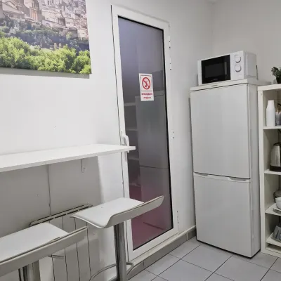 Hostal Elkano Hotel dekat Teater Grec